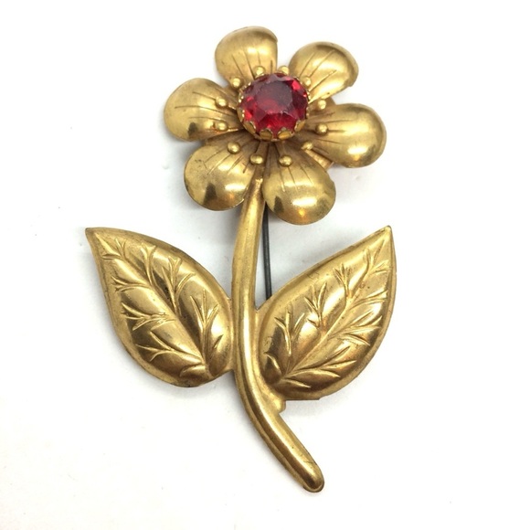 VINTAGE MCM FLOWER BROOCH PIN RED RHINESTONE ART NOUVEAU GOLD TONE MID -CENTURY - Picture 1 of 14